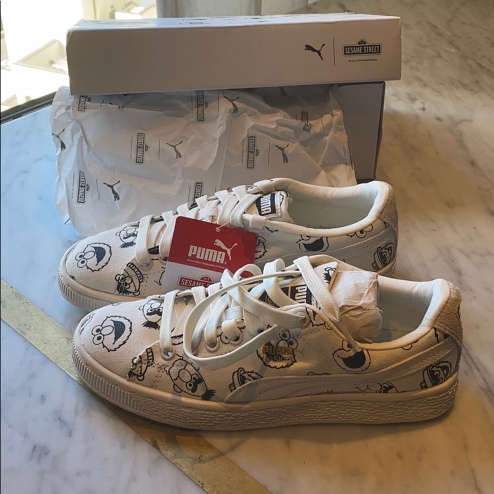 Sneakers